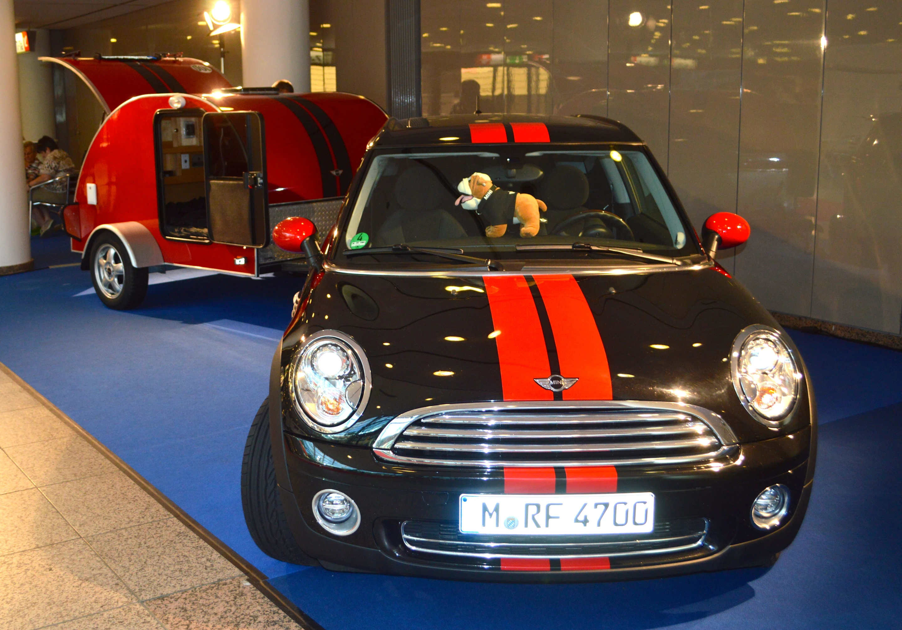 The Mini Cowley