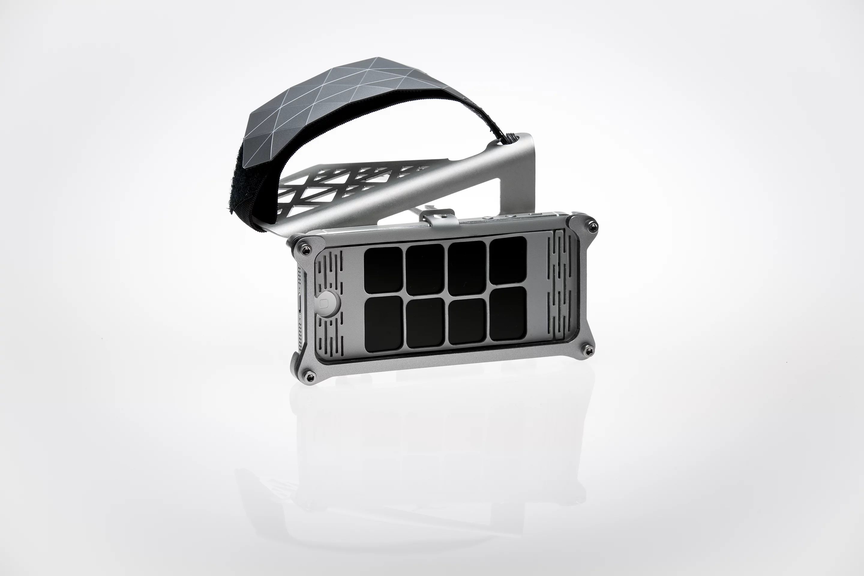 A view of the iPhone inside of the AUUG grip