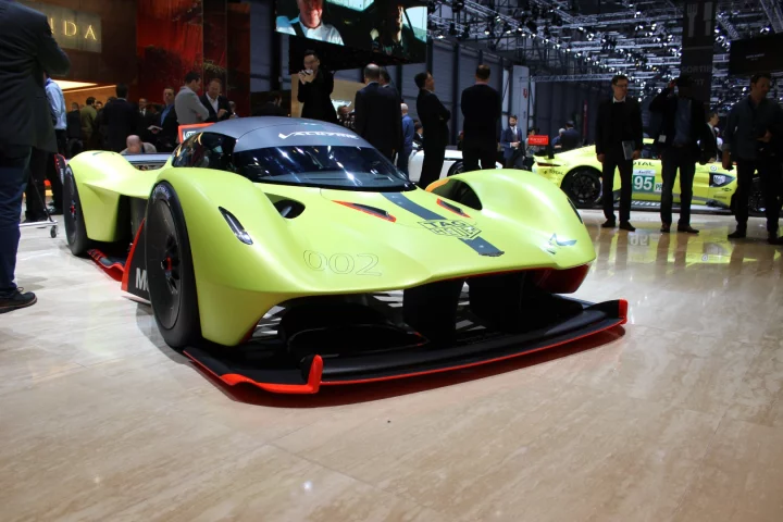 With the Aston Martin Valkyrie AMR Pro, all street legalities are off and the Valkyrie is tuned specifically for track use
