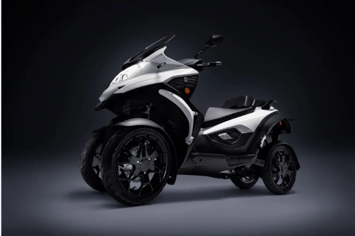 Quadro Qooder: narrow-track urban mobility with 4-wheel grip and stability