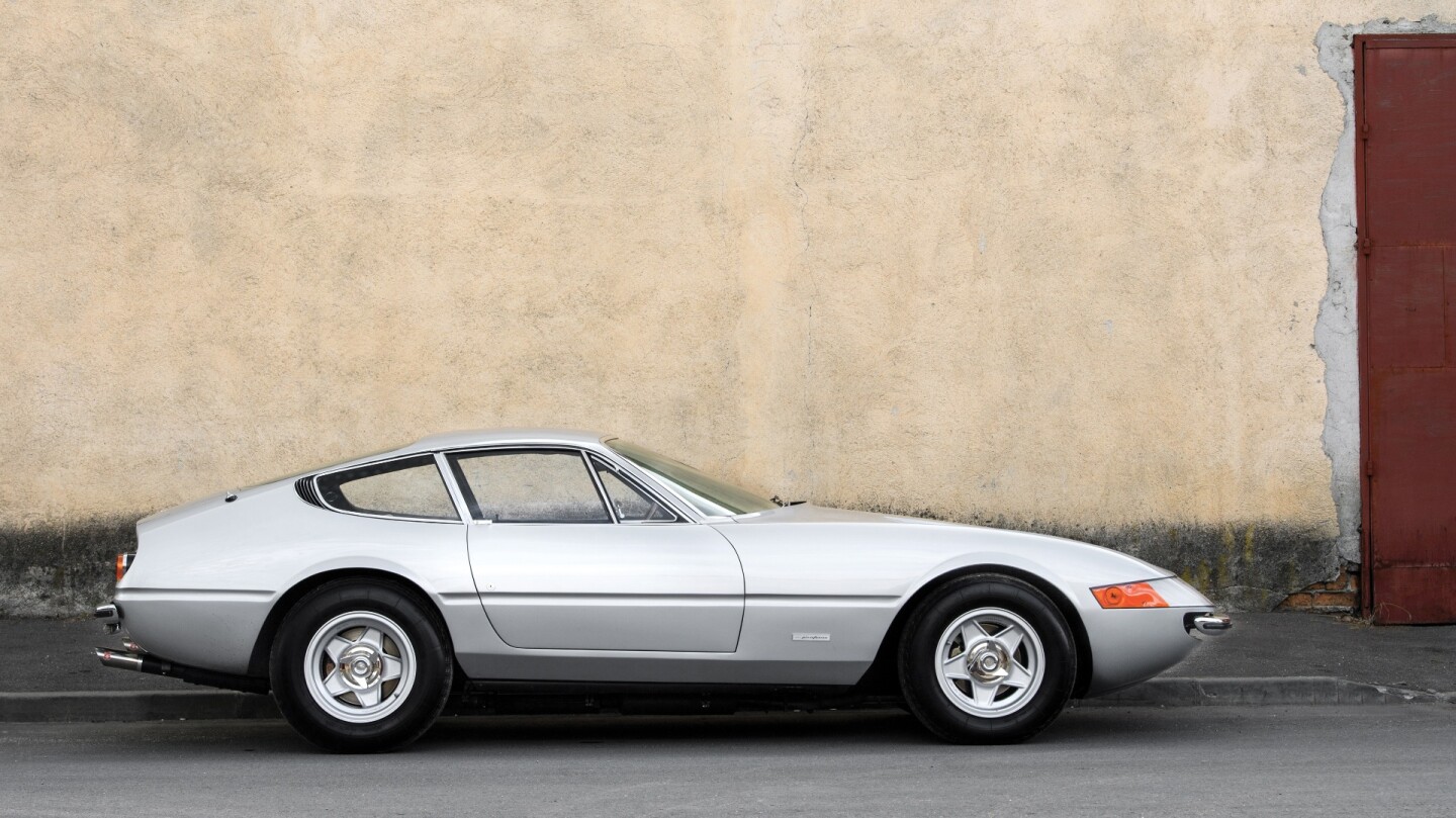 This 1970 Ferrari 365 GTB/4 Daytona Berlinetta is believed to have been owned by Princess Shams Pahlavi, the elder sister of the Shah of Iran. Sold for € 728,000 ($813,956) Auction Link