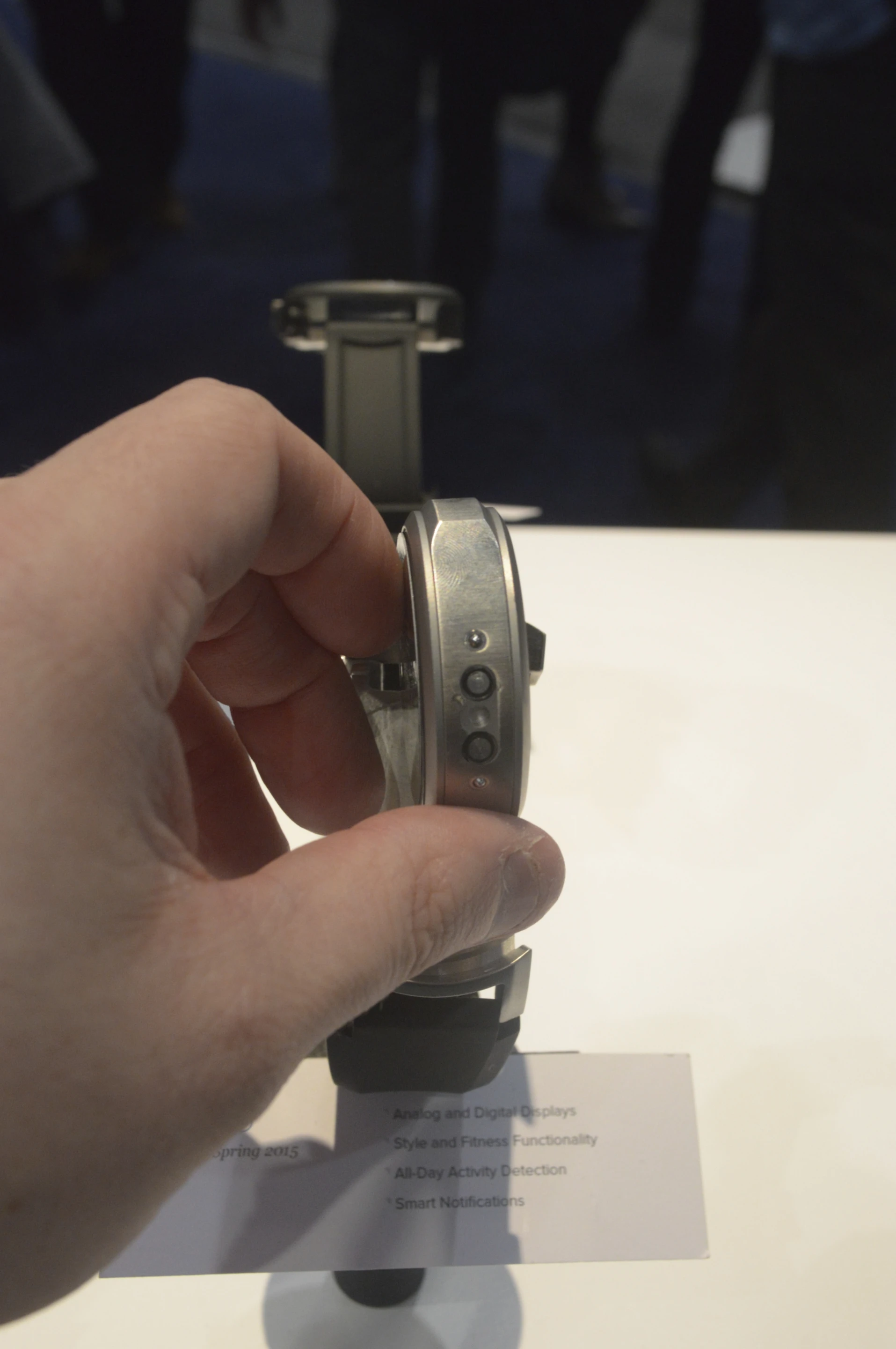 The Duo rotates from analog to digital in just seconds (Photo: C.C. Weiss/Gizmag)