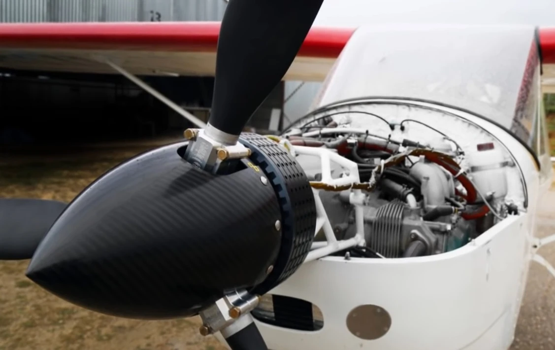 Additional electric engine adds safety and power to light aircraft