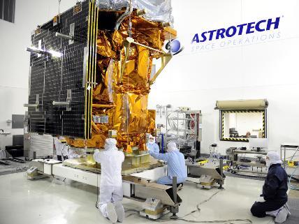 The LDCM spacecraft will be renamed Landsat 8 once it becomes operational (Photo: NASA)