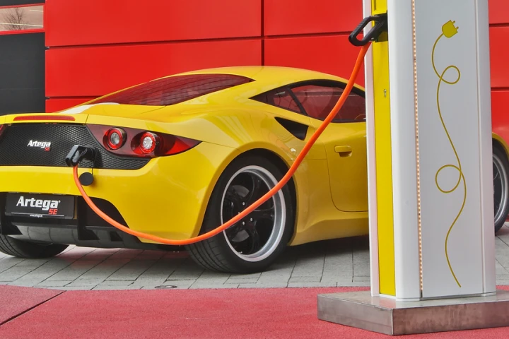 The Artega SE