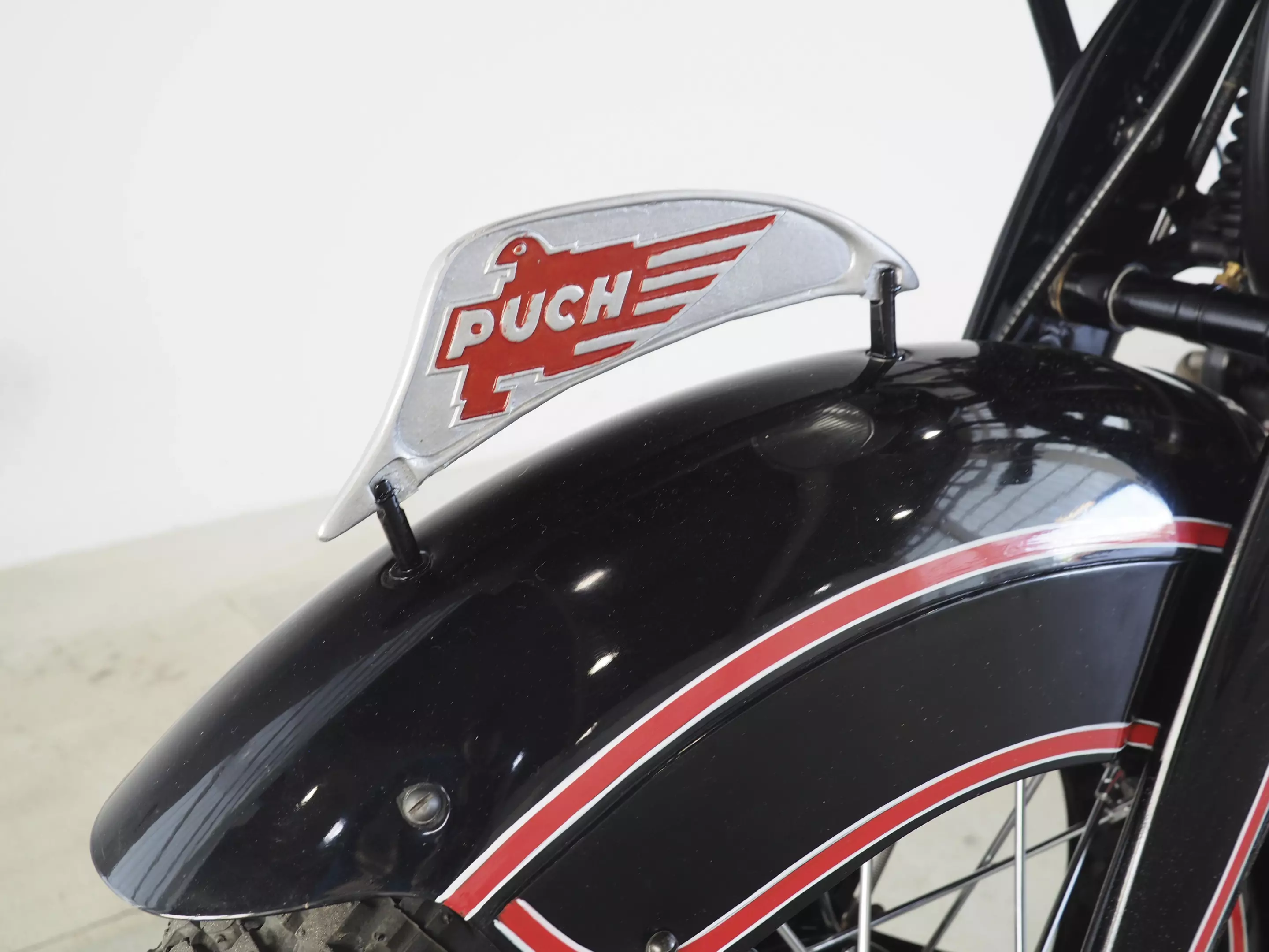 1936 Puch 800 | Dorotheum Auctions, Vienna | Sold 29 August, 2020 | EUR 115,000 (US$136,900) | Estimate: EUR 90,000 to EUR 120,000 (USD$110,000 to $140,000)