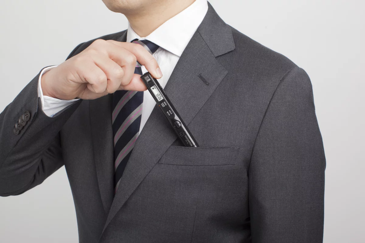 The Olympus VP-10 pocket recorder features a host of technologies to help ensure voices are captured with clarity