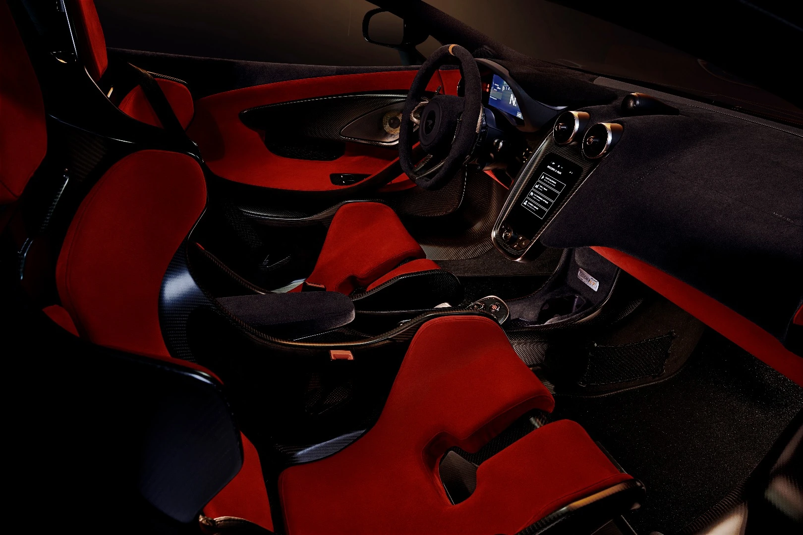 McLaren 600LT: two-tone interior is a tough place to shave weight, given that it was pretty focused to start with