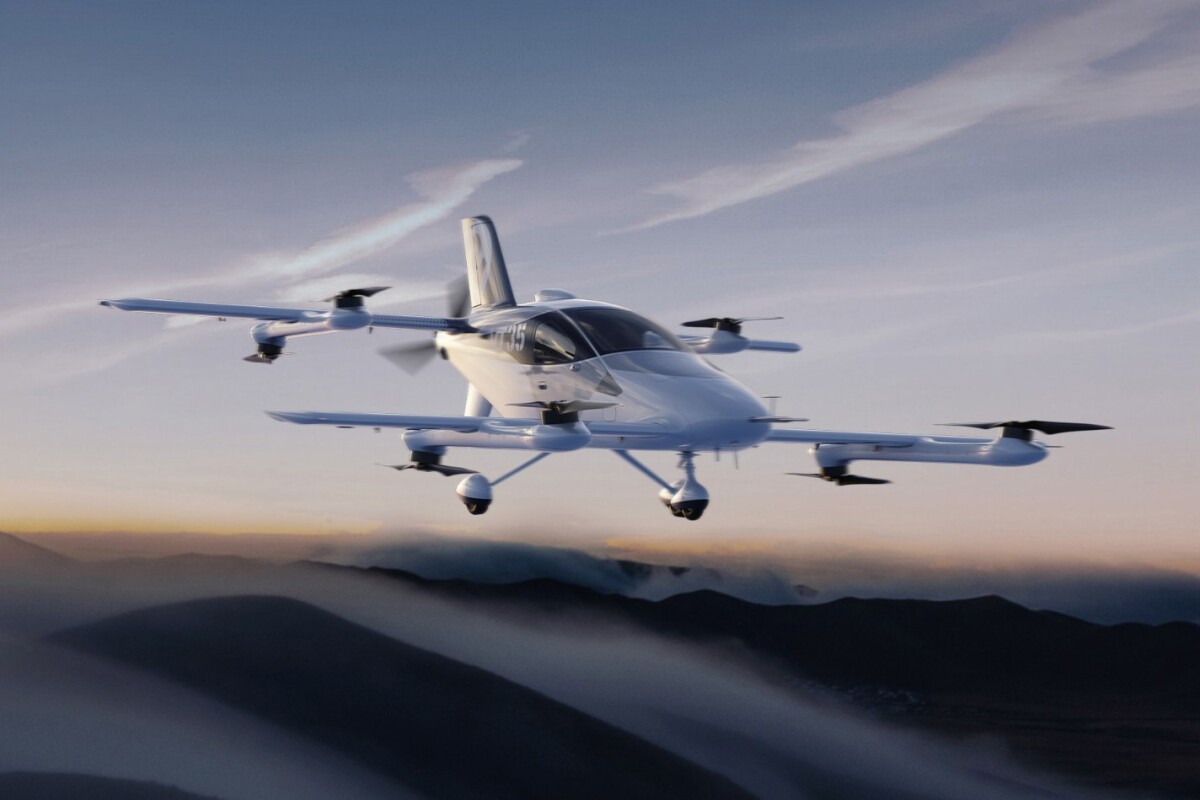 eHang's pilotless eVTOL air taxi takes flight with 125-mile range