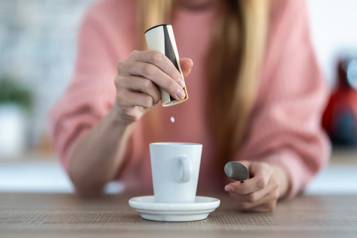 A 150-pound (68-kg) person would need to drink nine-14 cans of aspartame-sweetened soda each day to exceed recommended intake