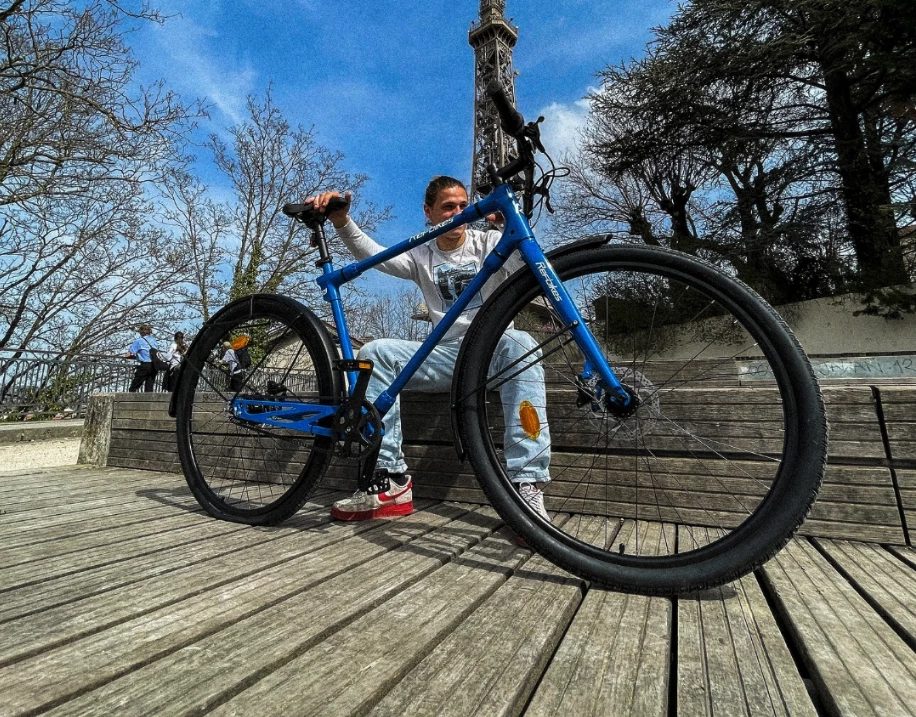 Based in France, REF has been developing its modular bike design for several years and plans to begin the first deliveries this summer
