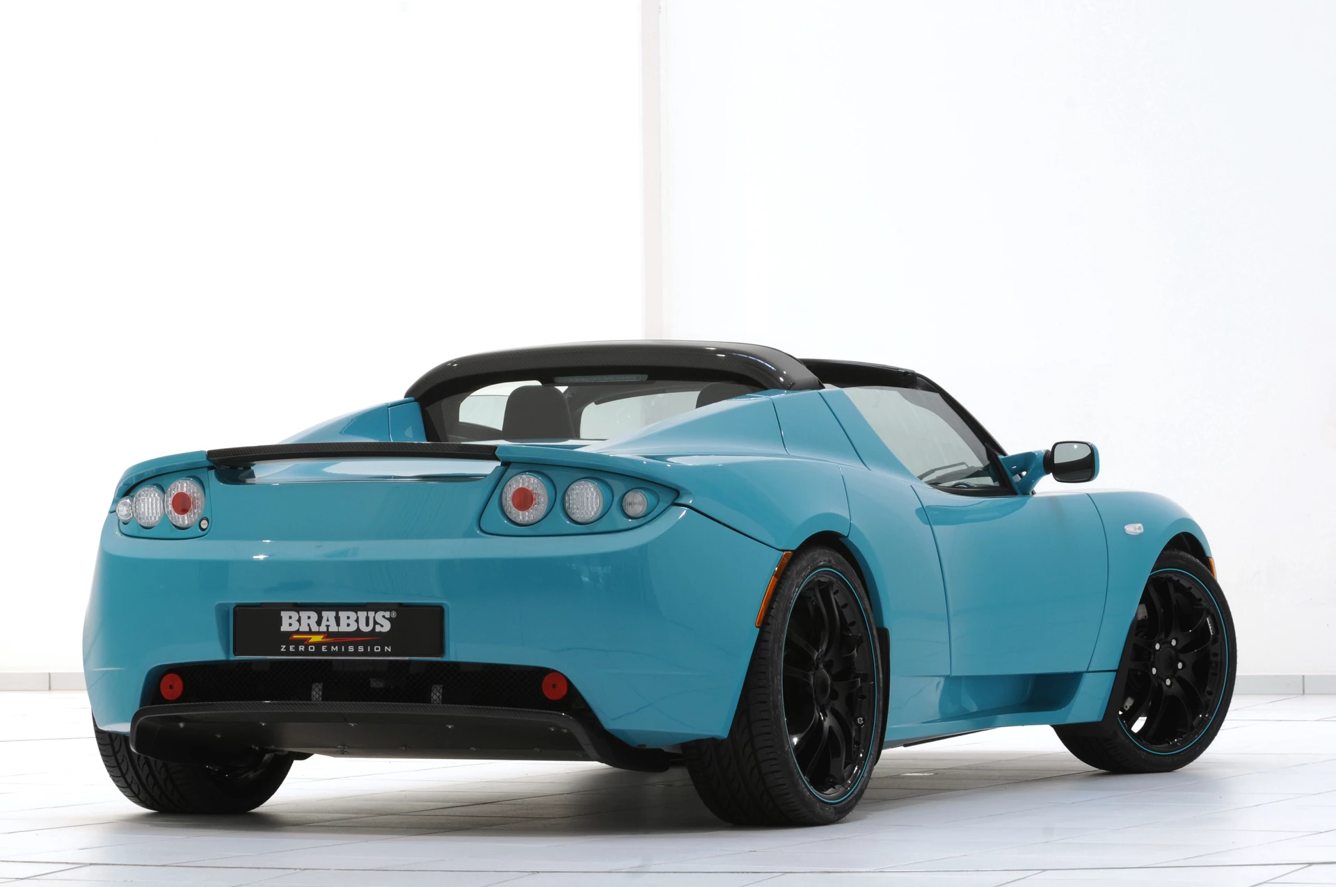 The TESLA Roadster Sport BRABUS Green Package