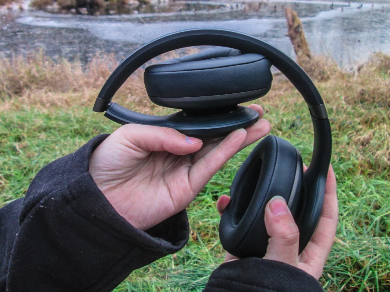 The Everest 700 Elite headphones fold neatly