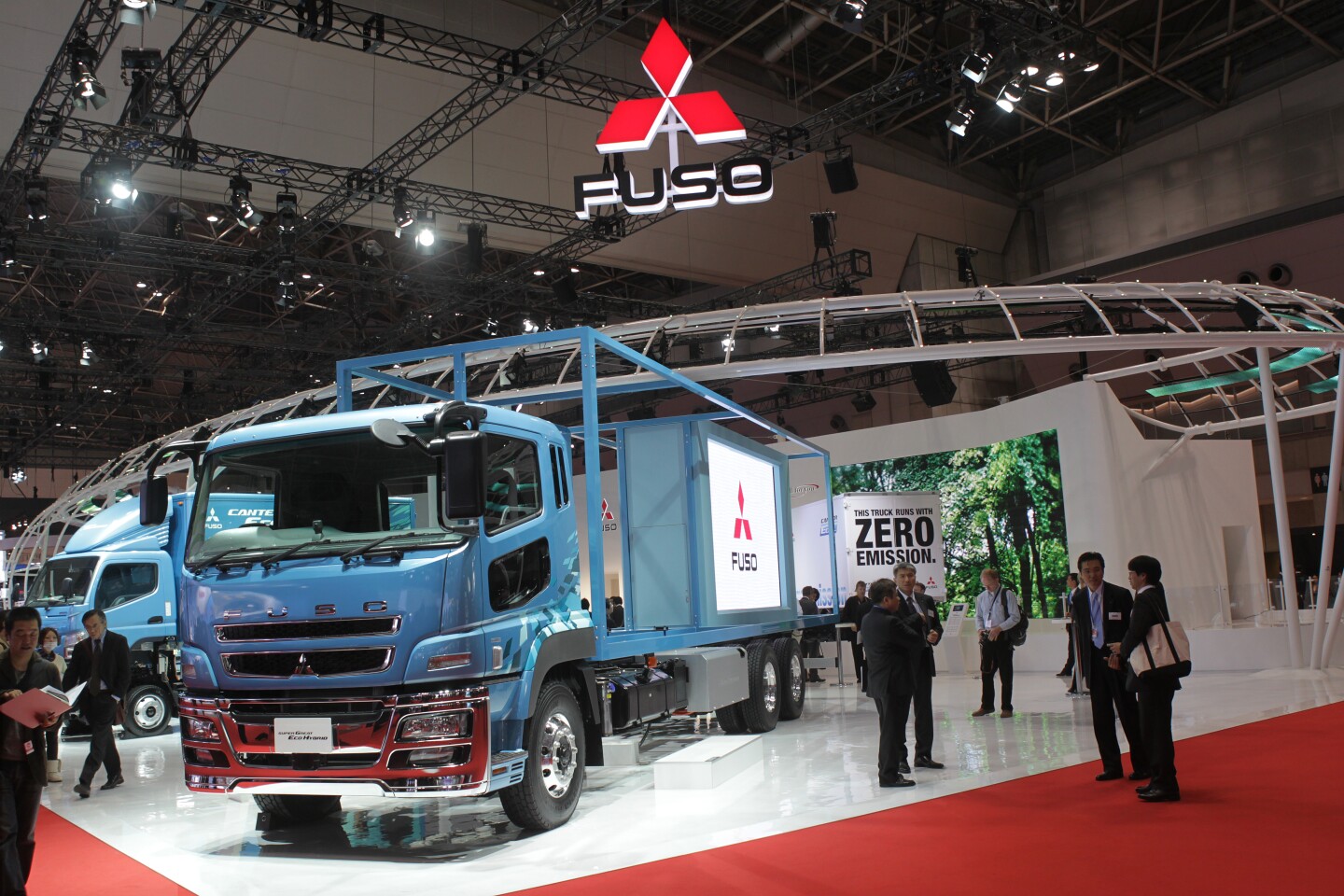 The second-generation Canter Hybrid was first shown at the Tokyo Motor Show last year and has been on sale in Japan for several months