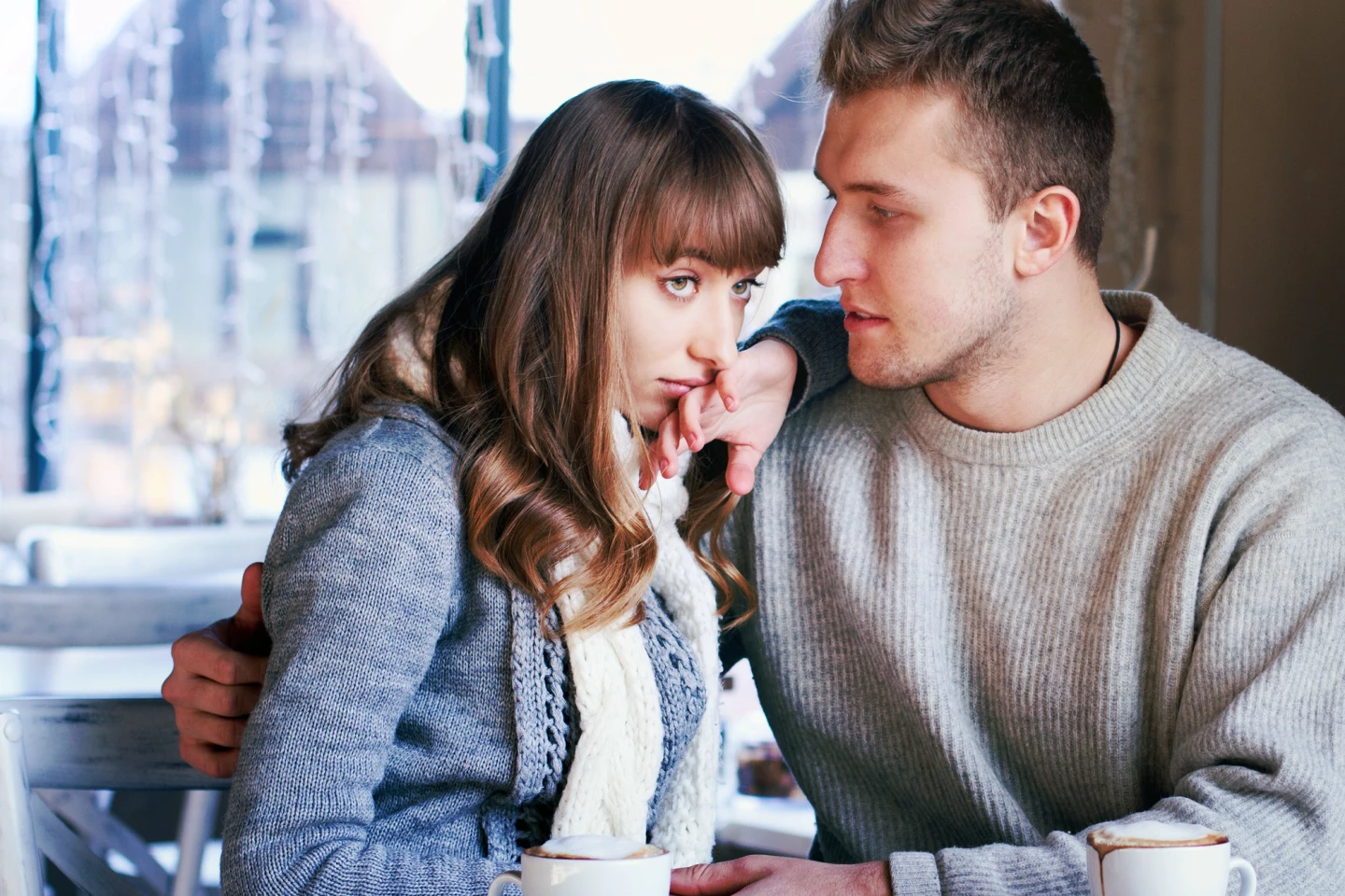 Men and women judge a prospective partner similarly