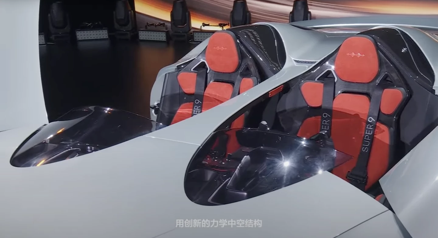Carbon bodywork divides the cabin