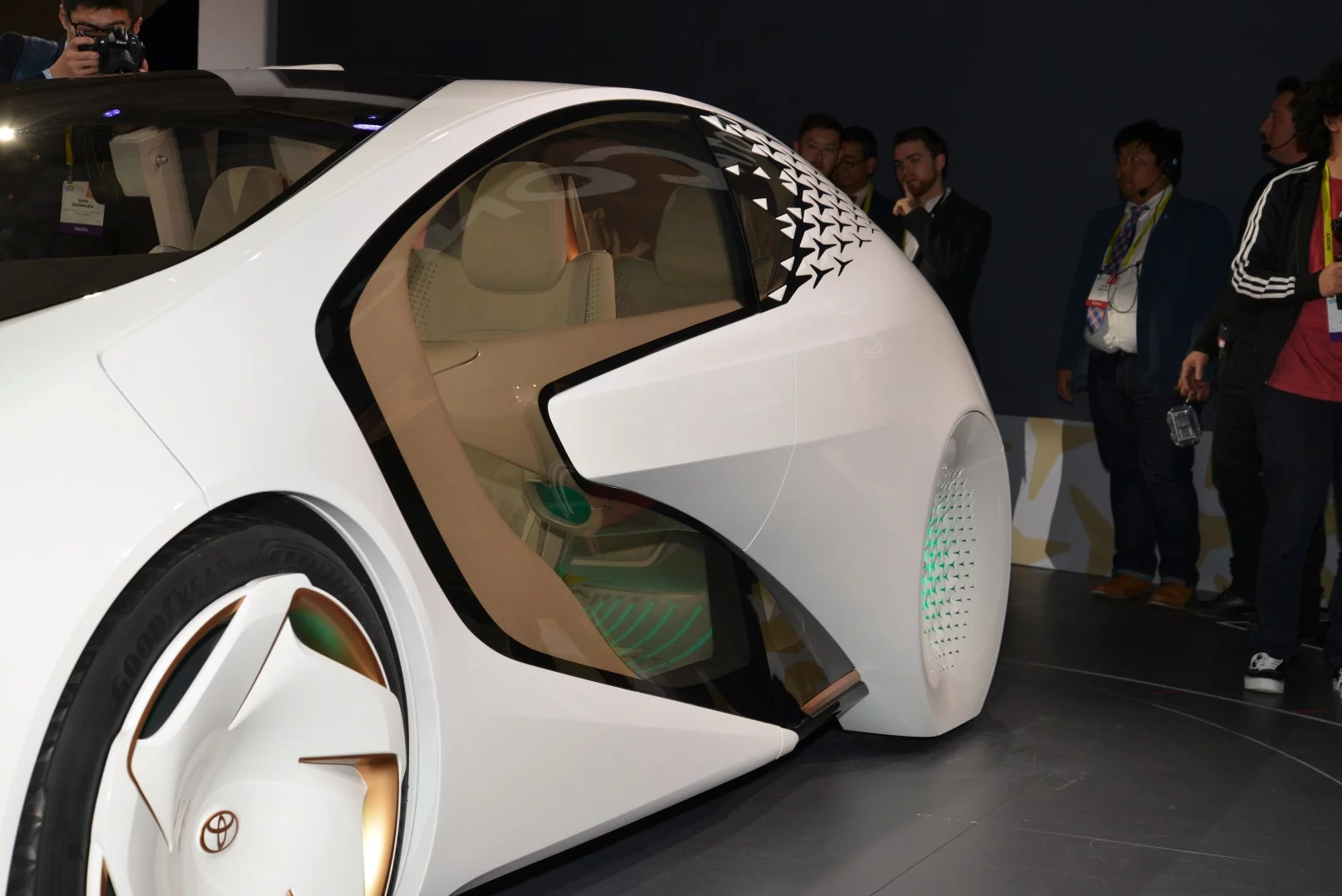 Toyota Concept-i, CES 2017