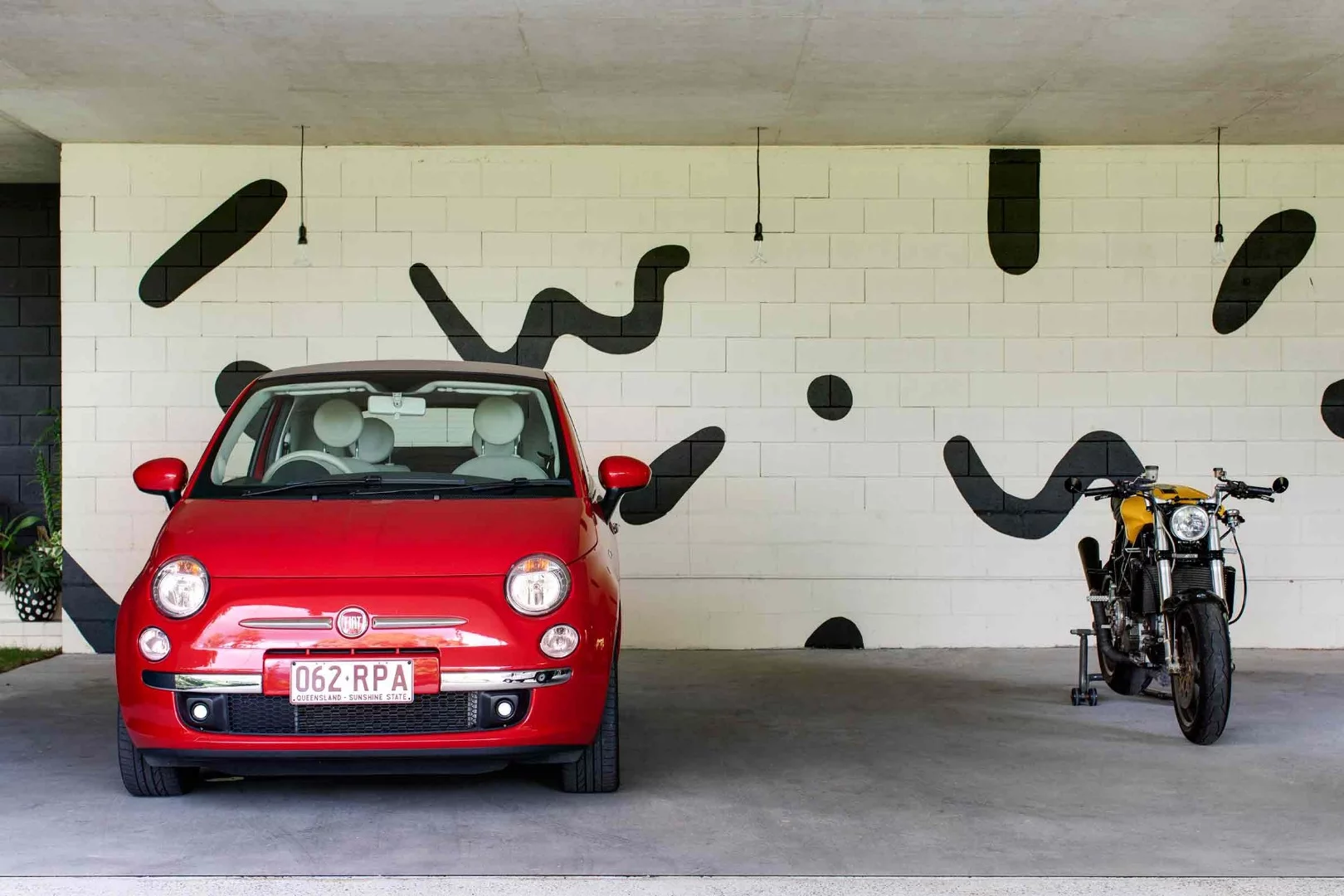 Garage space beneath the Planchonella House
