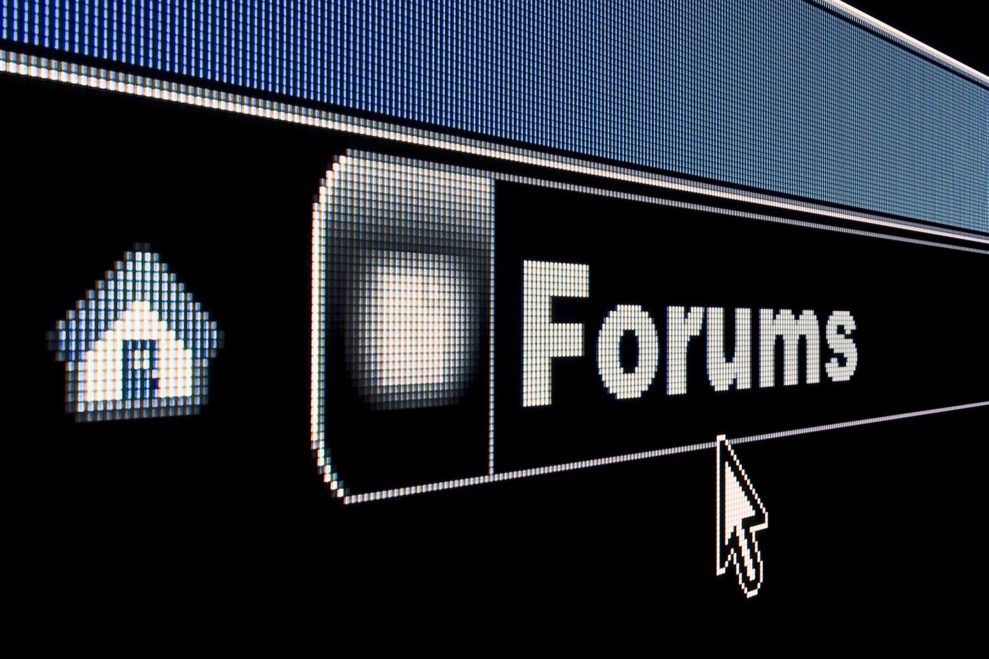 Steroid users have turned to forums for information because of factors such as fear, stigma, and social pressure