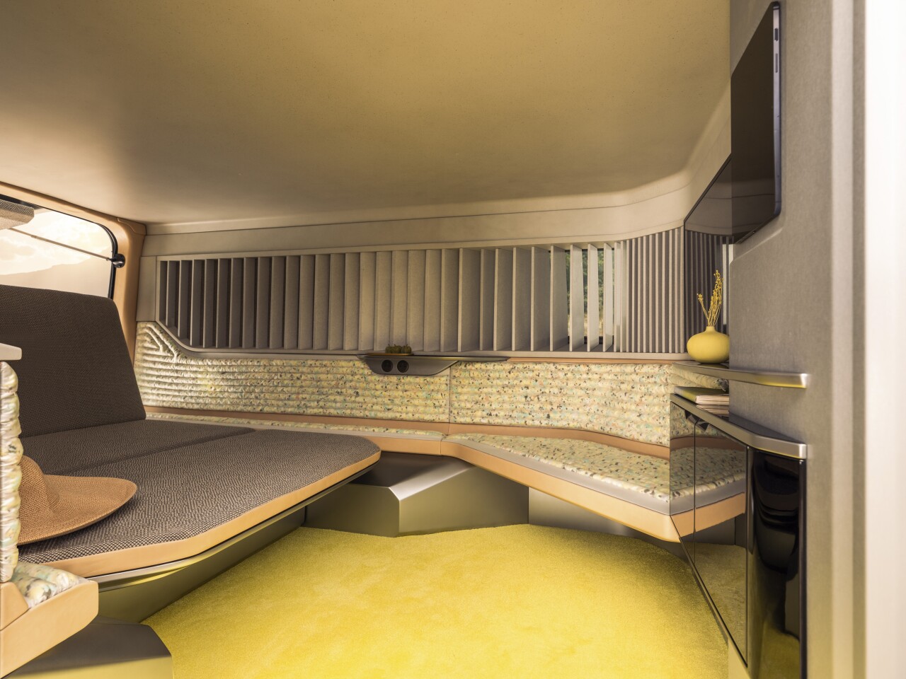 With its walled off camper cabin, the Hippie Caviar Hotel feels like it could be a chauffeured vehicle, living up to its five-star billing, but we're not sure it has rear drive seats