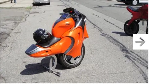 The Uno transforms from a unicycle to a motorcycle
