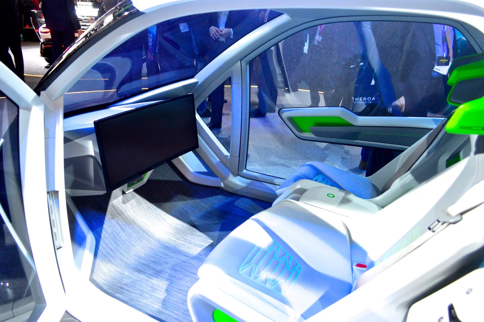 When you're designing a radical concept like the Pop.Up, you don't need to get weighed down with an intricate interior. Italdesign keeps things neat and simple