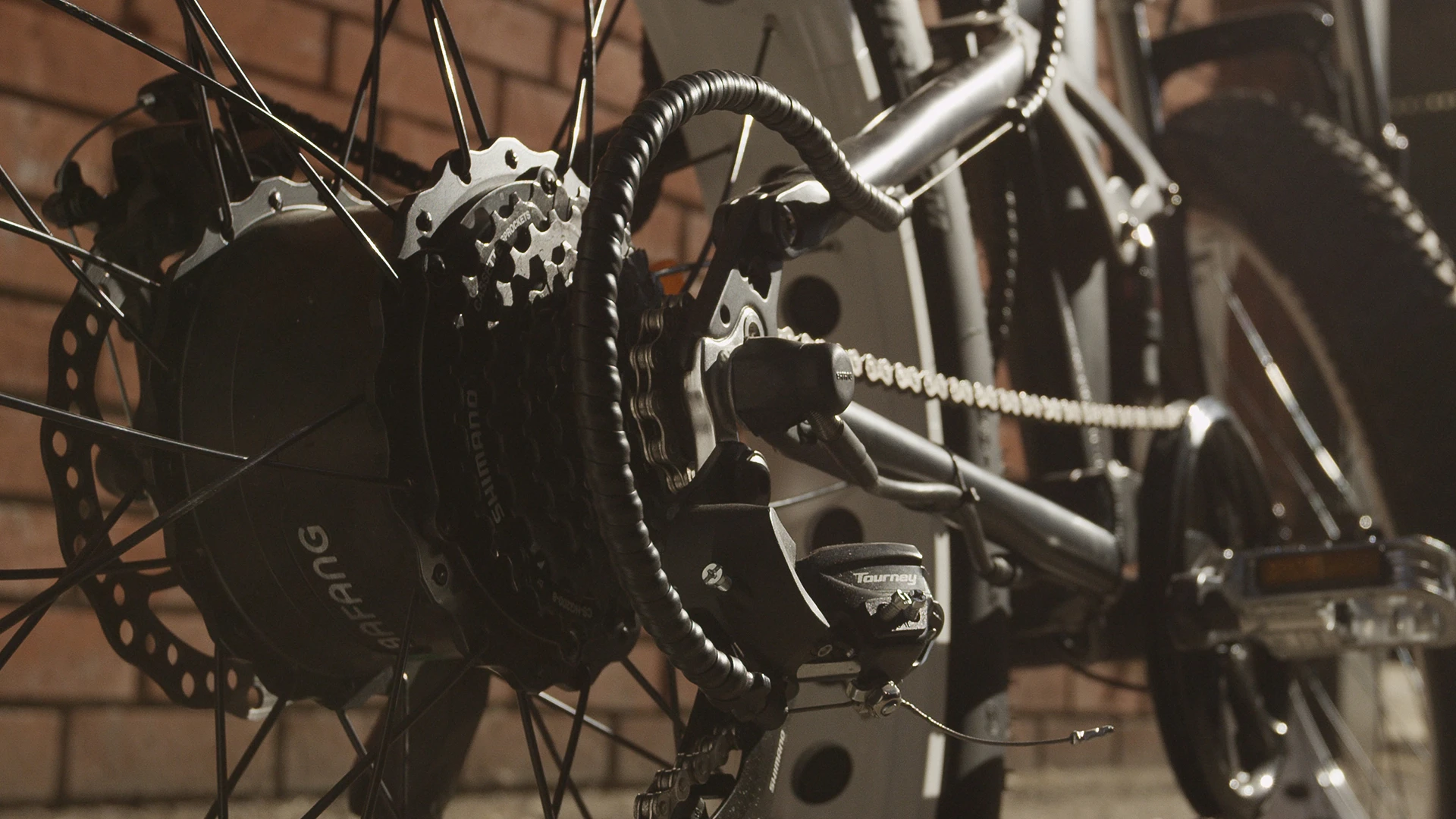 Moar's bikes come with 7, 8 or 9 speeds