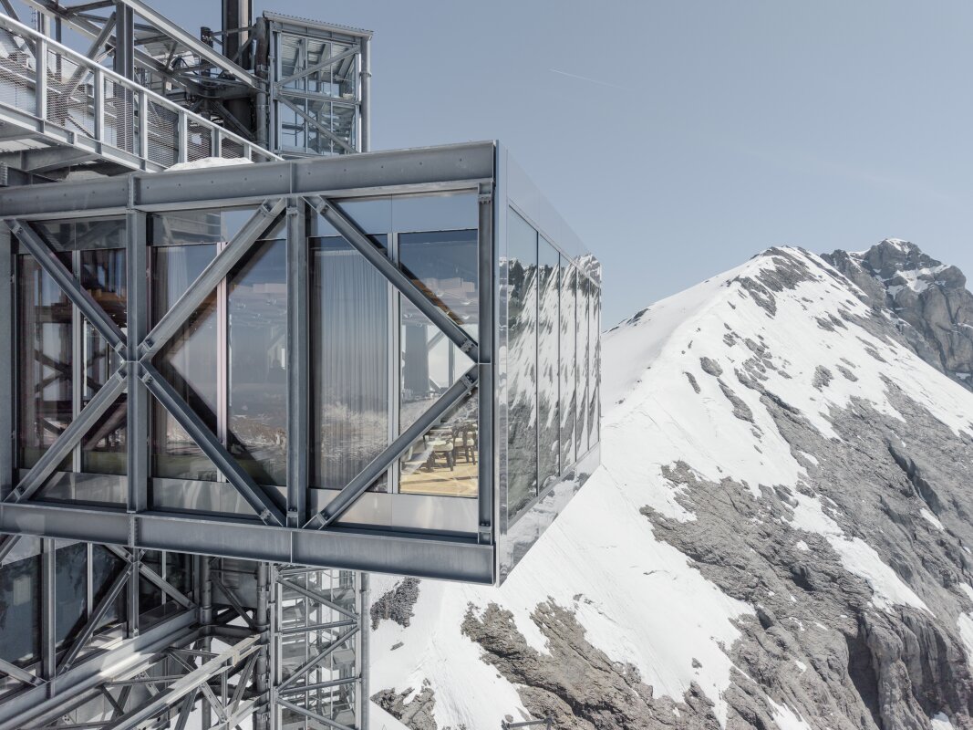Mountaintop comms antenna reborn as dramatic cantilevered tourist tower