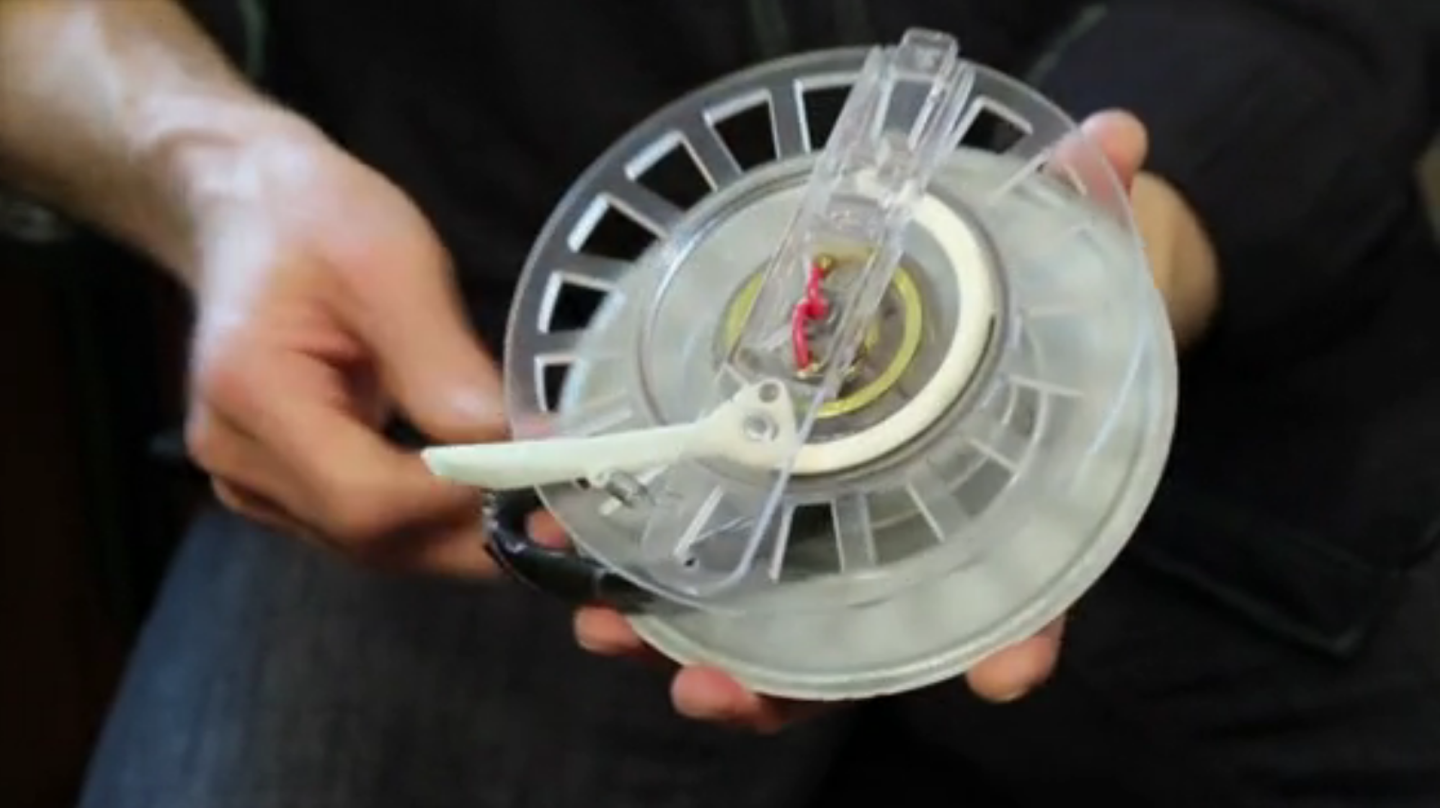 Springloaded Recoil Winder aims to end cable management misery