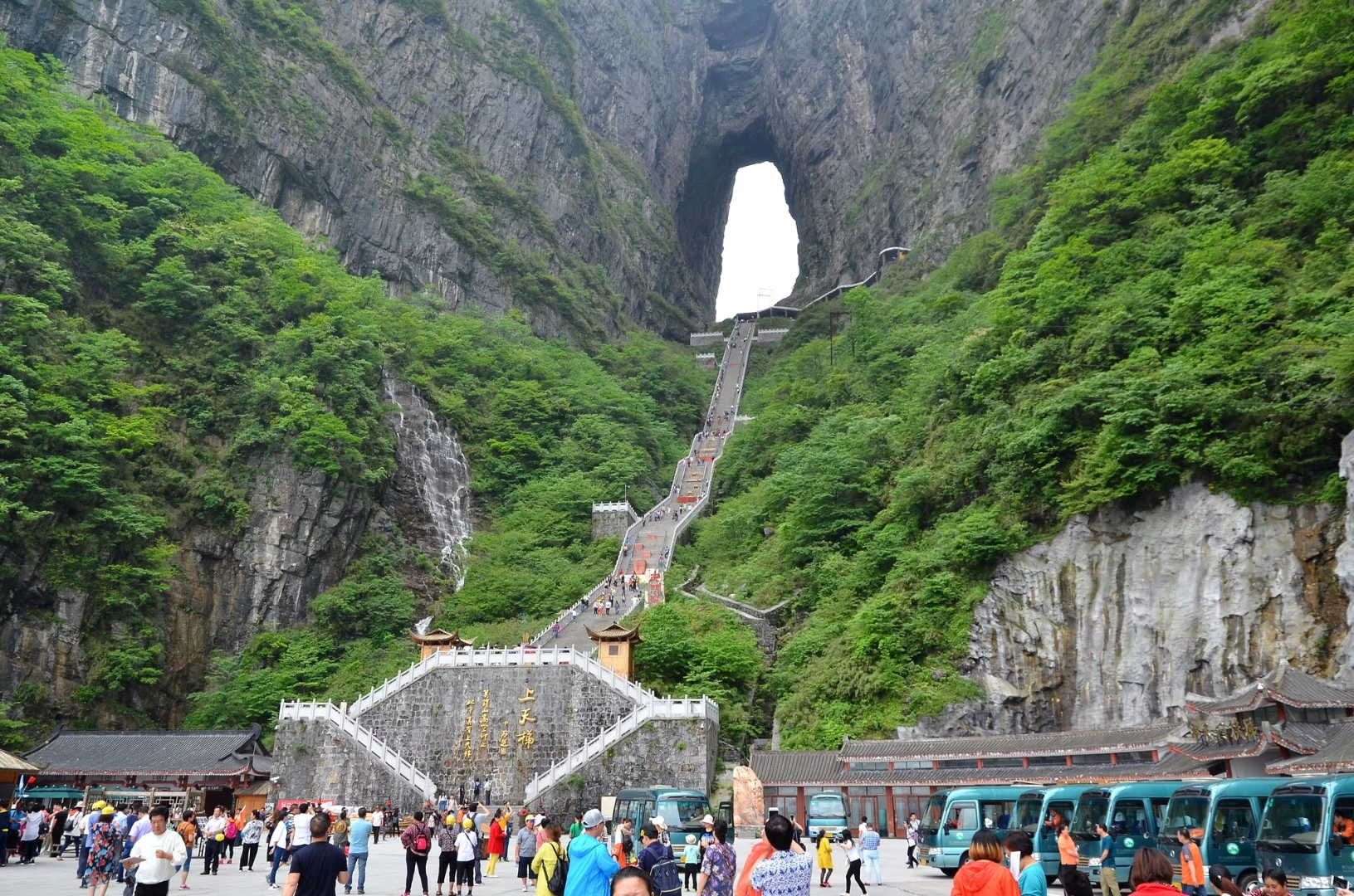 The 999 steps leading up to Heaven's Gate