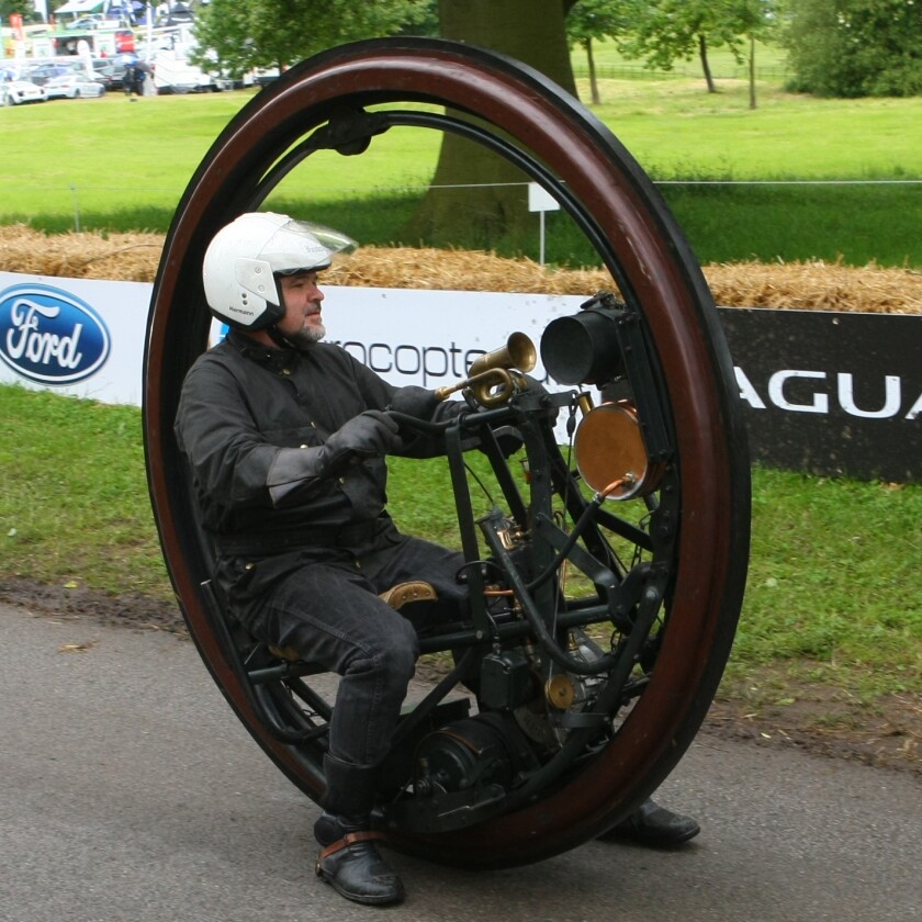 The 1910 Edison-Puton Monowheel