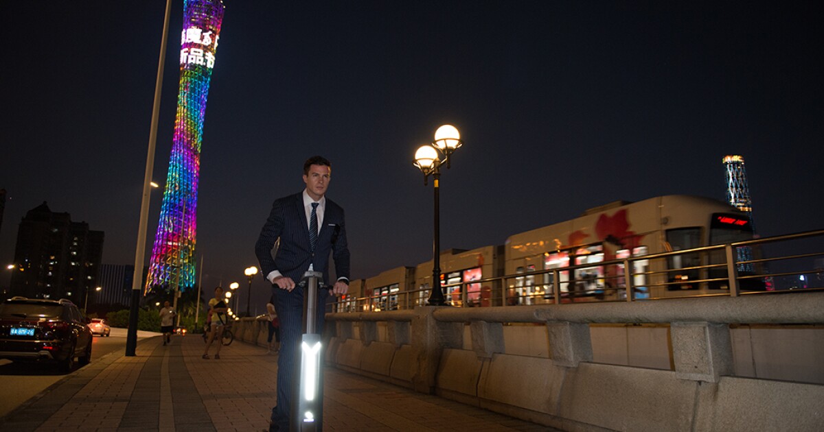 Intelligent e-scooter crams multi-purpose batteries into highly ...