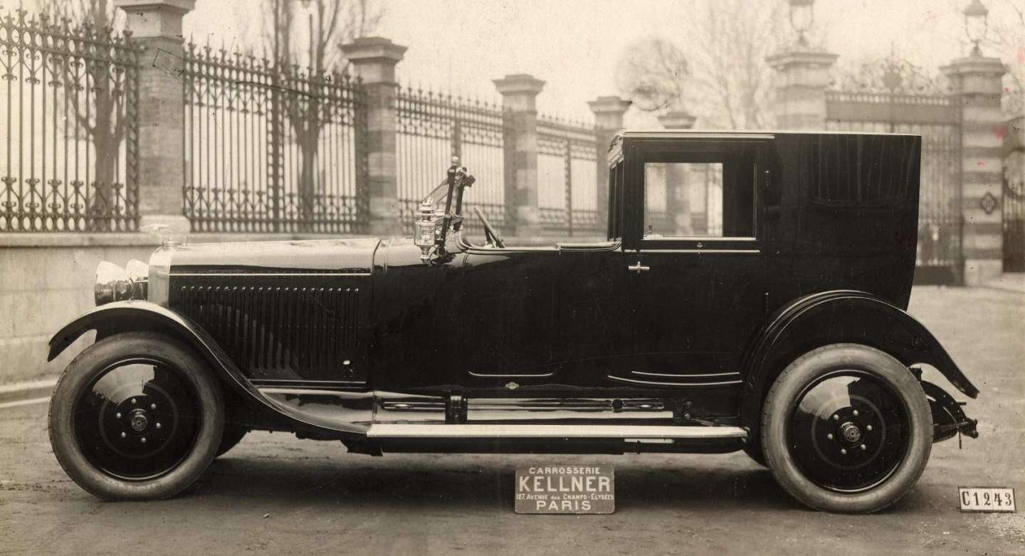 There is no more premium brand than Hispano Suiza, and this 1925 Hispano-Suiza H6B 32CV Coupé de Ville coachwork by Carrosserie Kellner is superb in every respect. The H6 six cylinder engine, in this case a 6,597 cc straight six, was designed by Marc Birkigt, being essentially half of his V12 aero engine which earned the respect of all those who worked on or near it during WW1. The seven-bearing crankshaft was milled from a 600 lb (272 kg) steel billet, while the block used screwed-in steel liners, and the water passages were enameled to prevent corrosion. The car sold for $408,393 (€333,500)