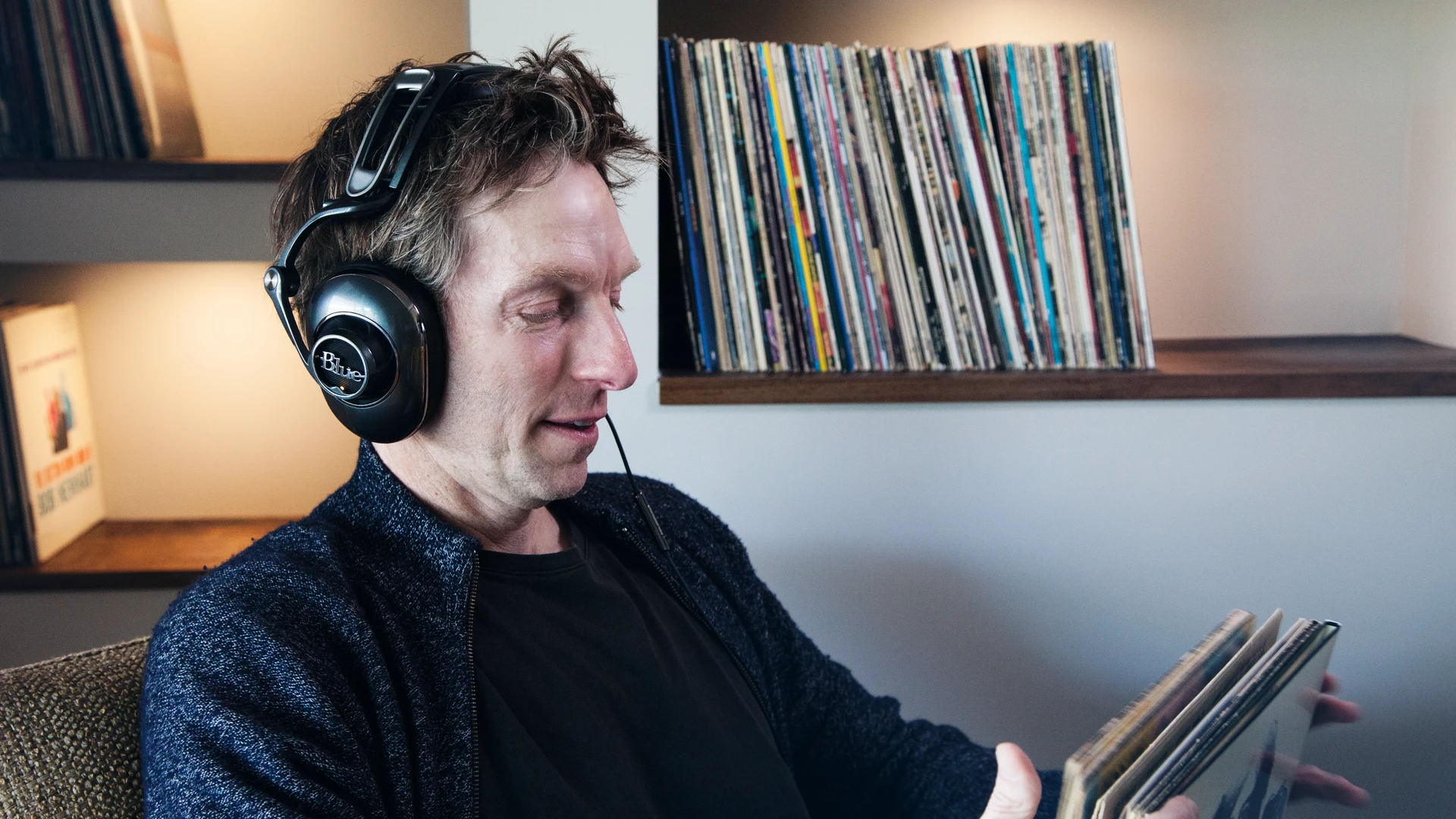 When listening to vinyl through a home hi-fi system, passive mode proved most suitable