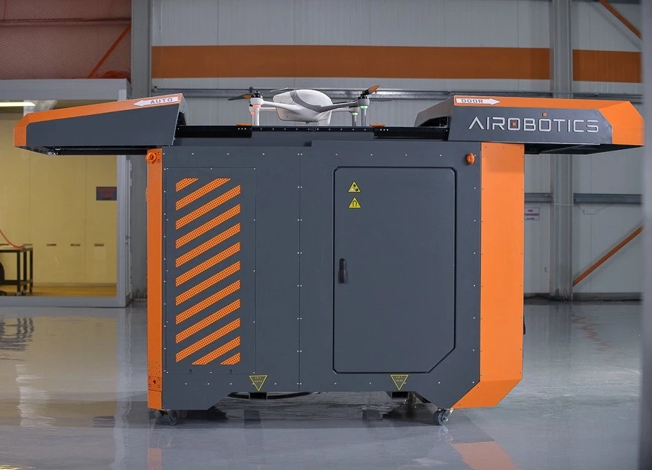 The centerpiece of the Airobotics system is the Airbase, a base station that serves as a launchpad, landing pad and refueling station