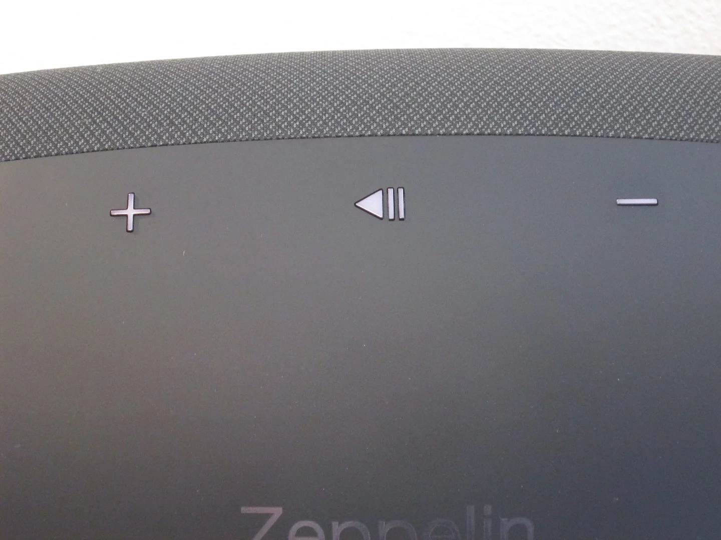 The Bowers and Wilkins Zeppelin Wireless controls