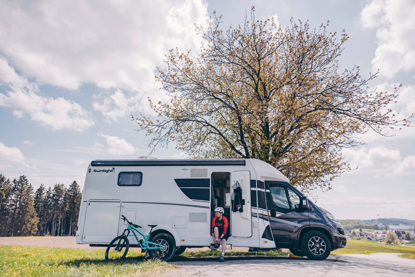 The whole idea of working on the road is to establish a better life-work balance, so regular lunch break adventures are essential