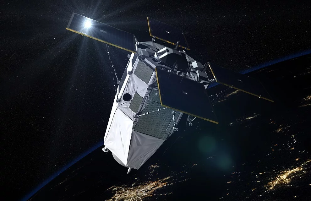 The three CSO satellites will replace the aging Helios 2 constellation