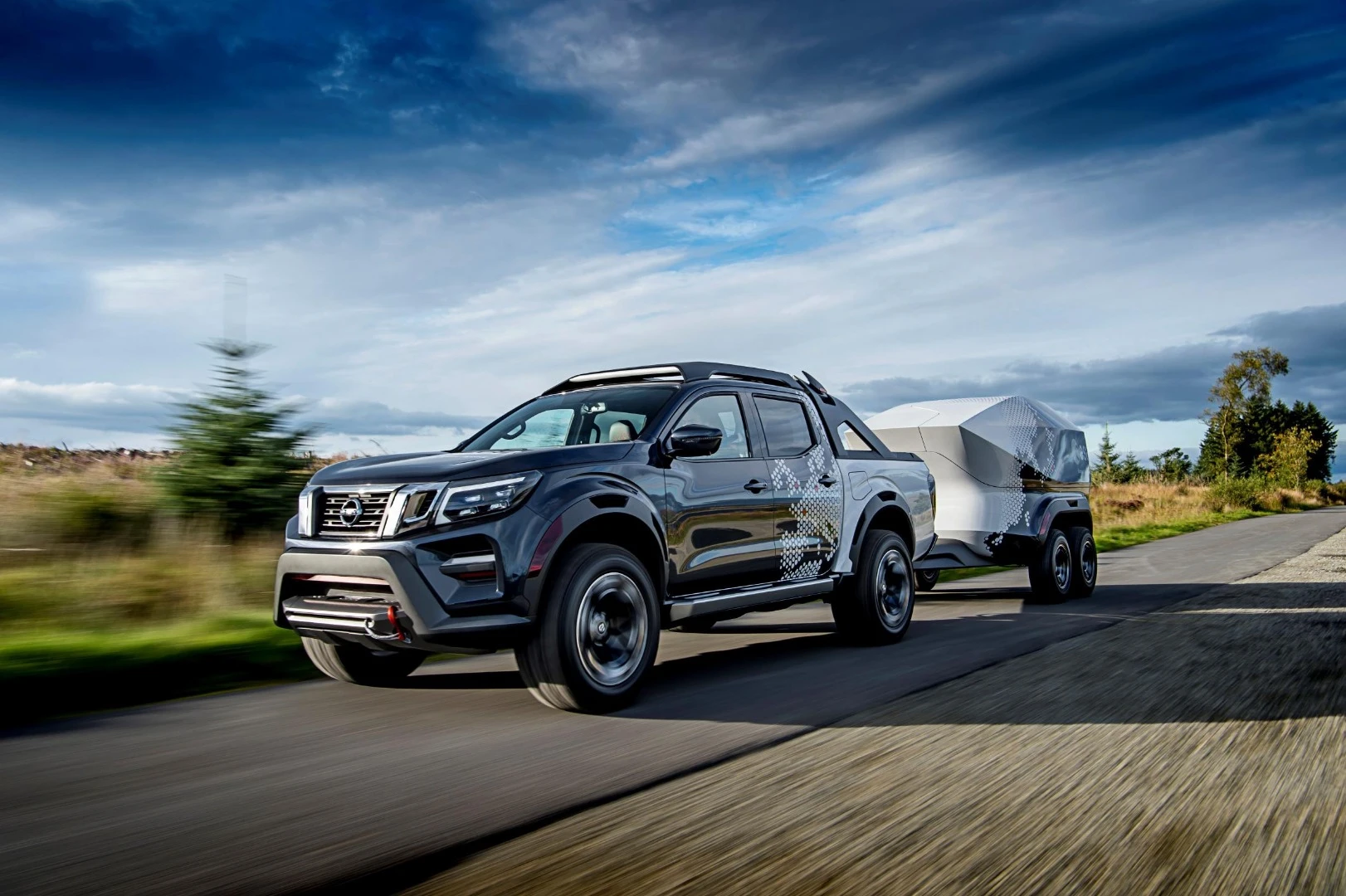 Nissan has tuned its blind spot and bird's eye monitoring systems to work seamlessly with the trailer