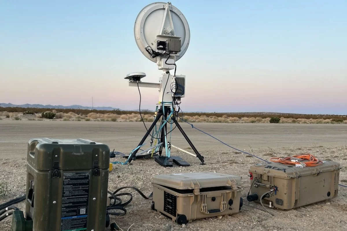 H-SUP powering a communications link