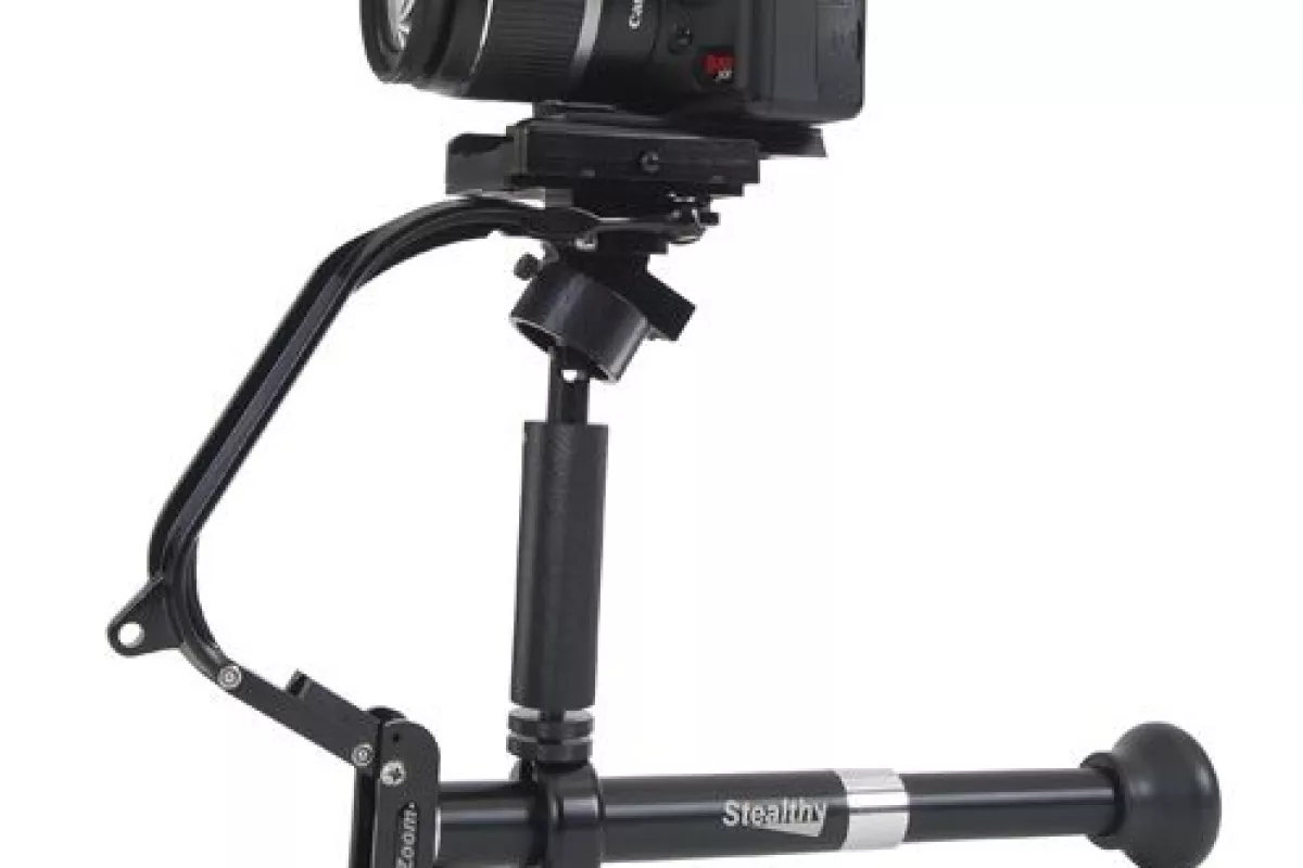 The Stealthy in brace/mini tripod mode