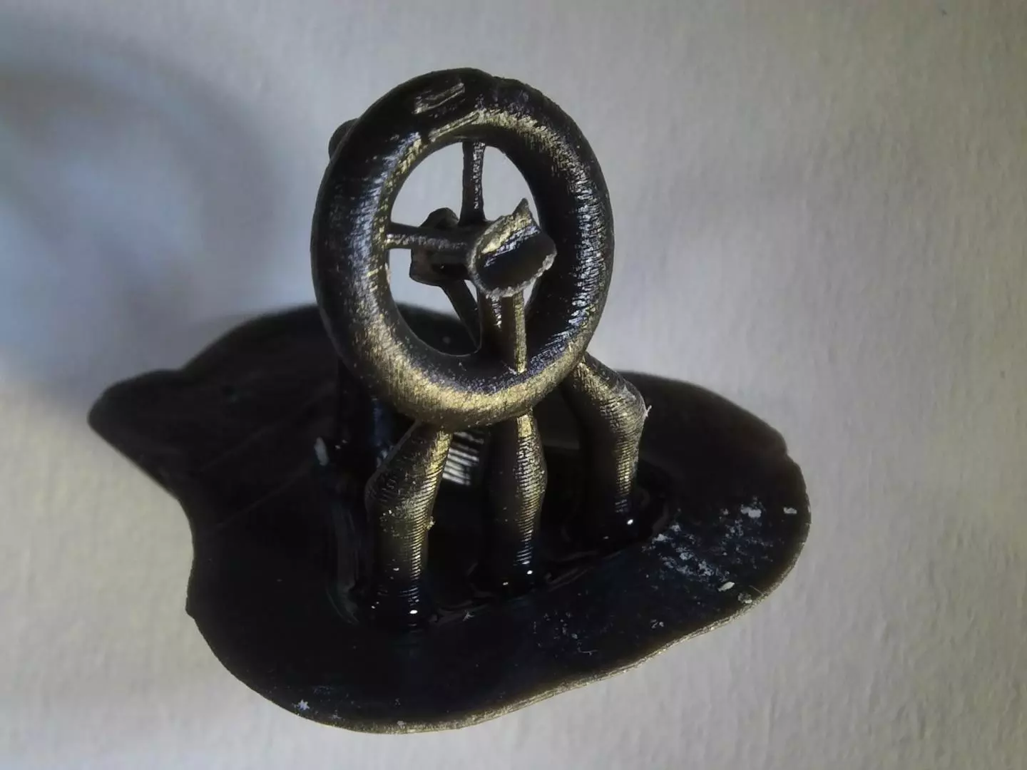 One of the prostheses (inside the ring), along with supporting structures that are discarded
