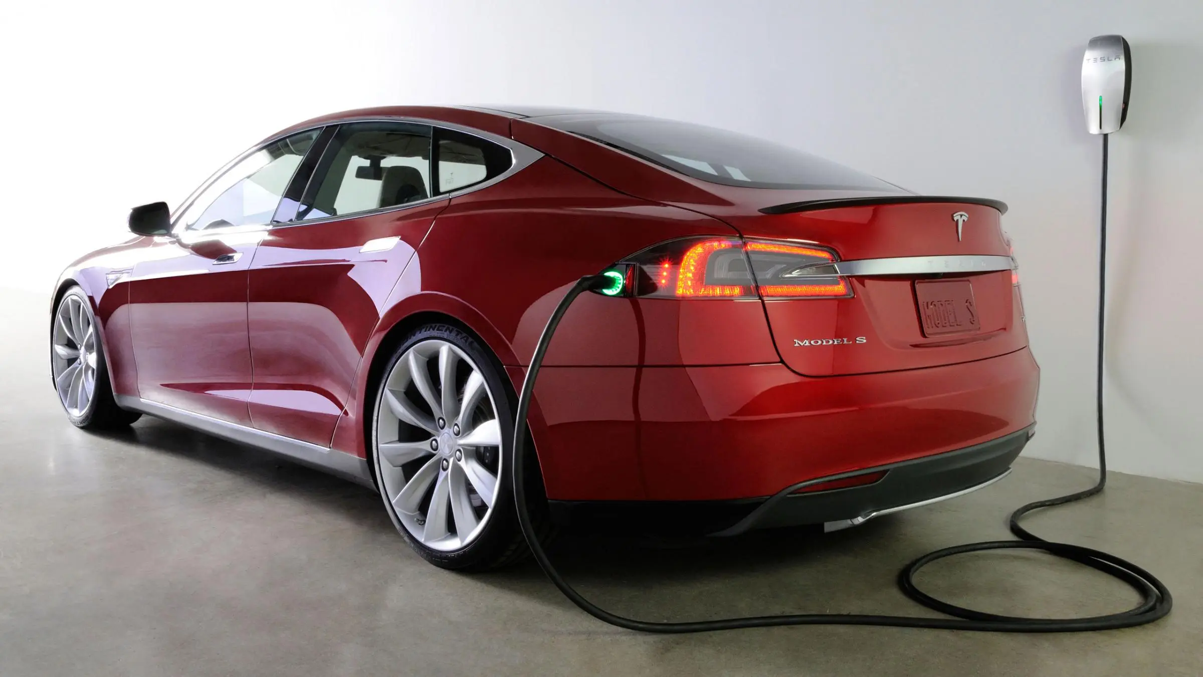 Not exactly autonomous, the new Model D, when asked, will have the ability to park itself in the garage or even come to the owner thanks to the new sensor system (Model S pictured)