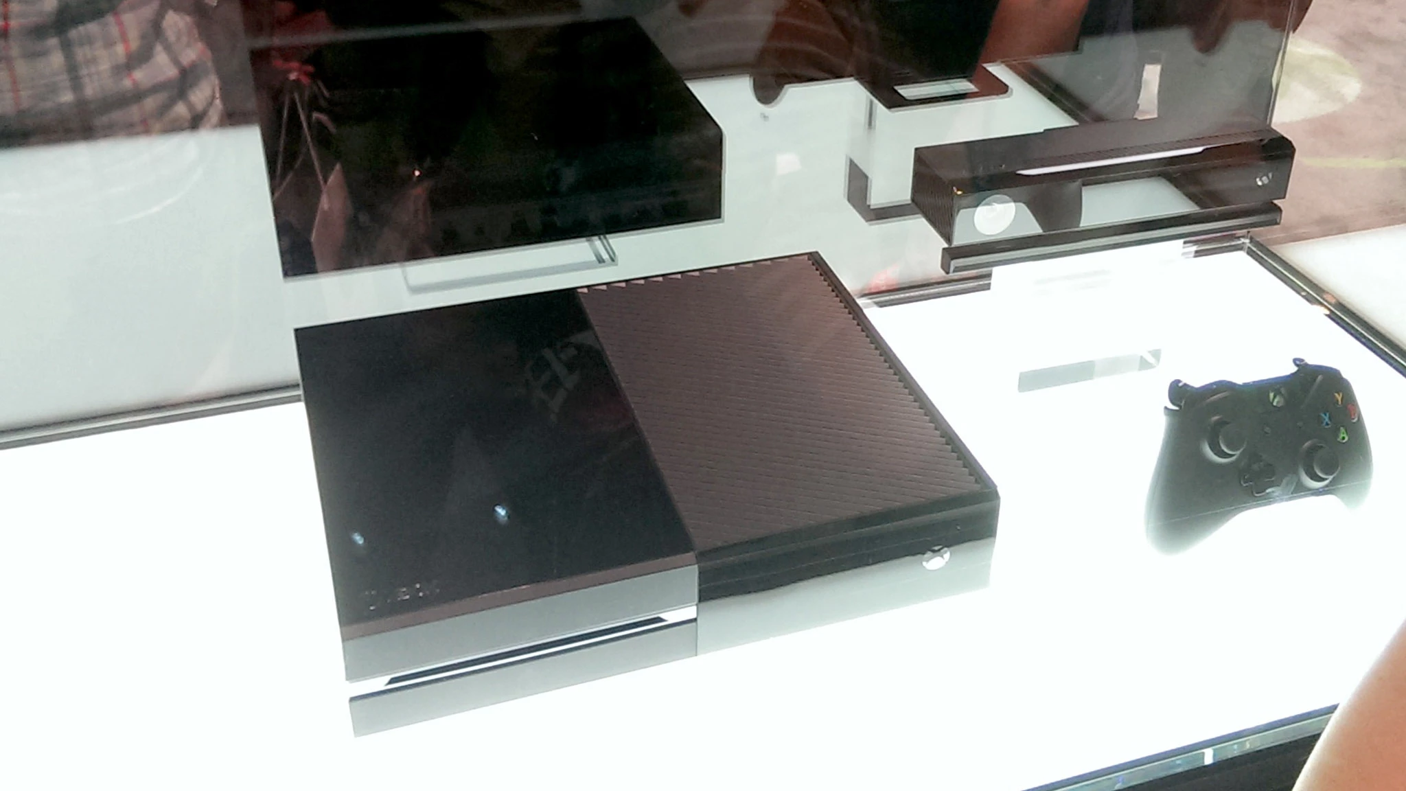 The Xbox One doesn't look radically different from the Xbox 360 ... or the PS4, for that matter