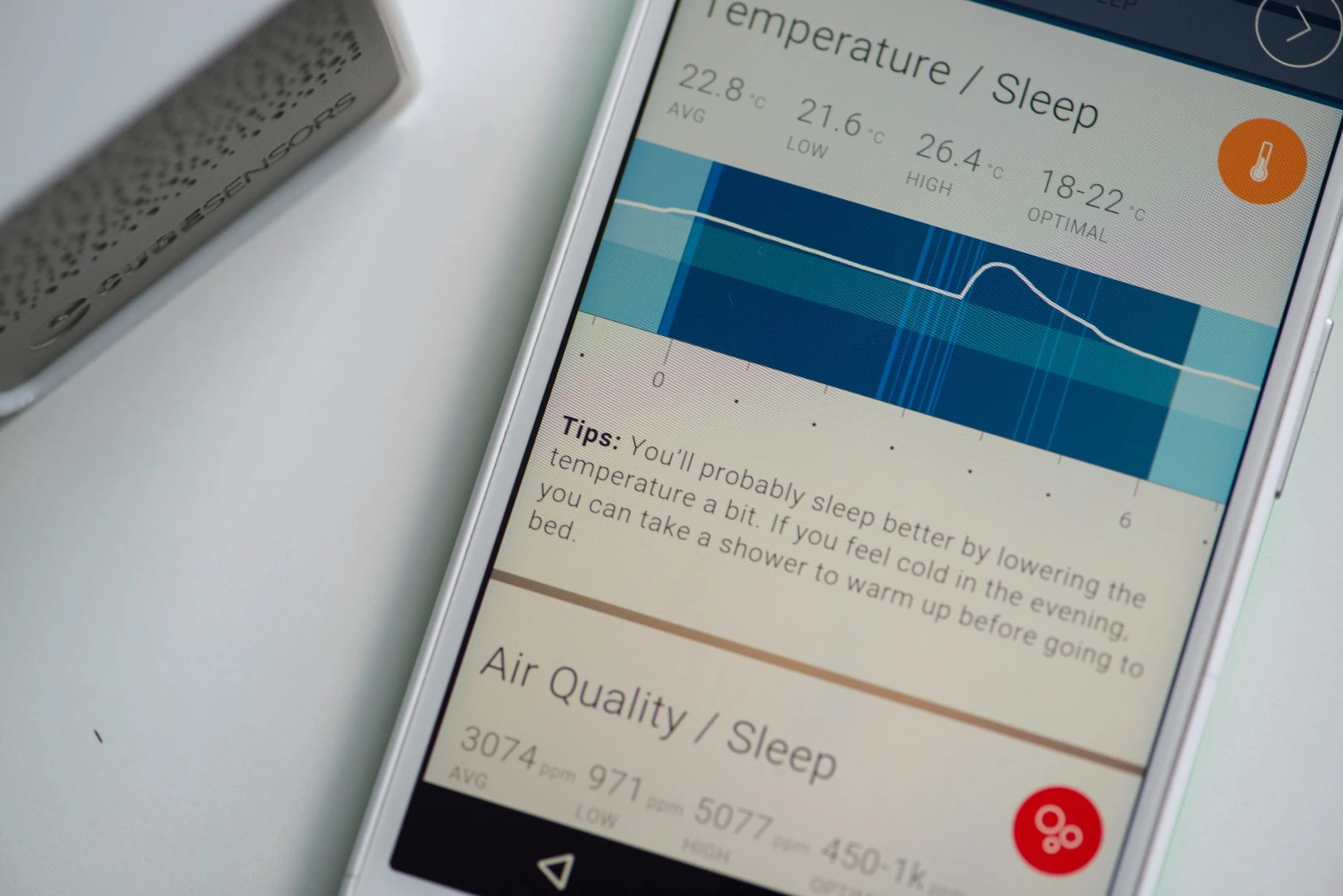 The CubeSensors app give simple and actionable tips of how to improve the environment of the room it is monitoring