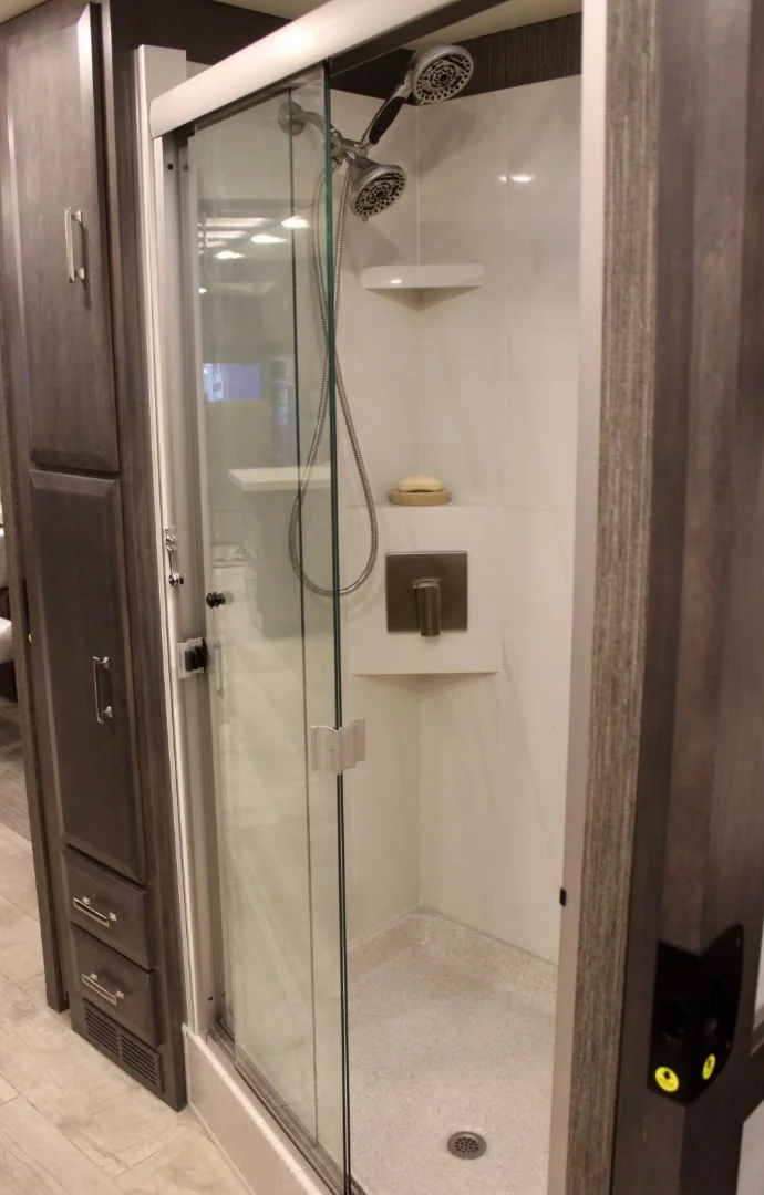 Roomy shower room just fore of the master bedroom