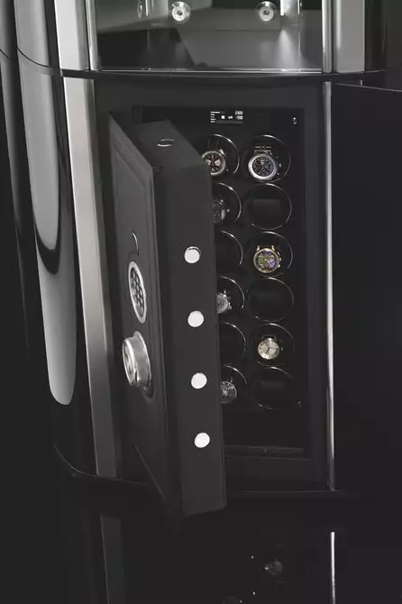 Grande Infinity watch safe