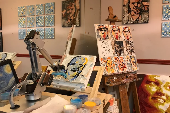 CloudPainter creating the work Hunter 2017