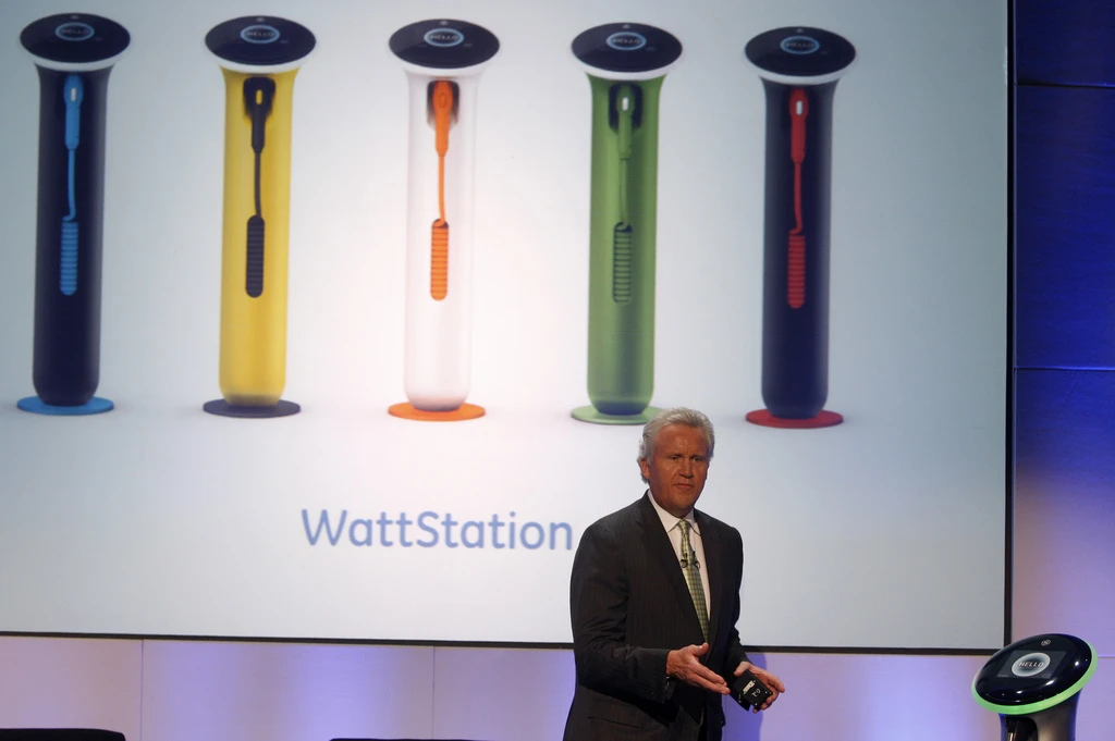 GE Chairman and CEO Jeff Immelt unveiling the new WattStation electric vehicle charging station at an ecomagination event in San Francisco