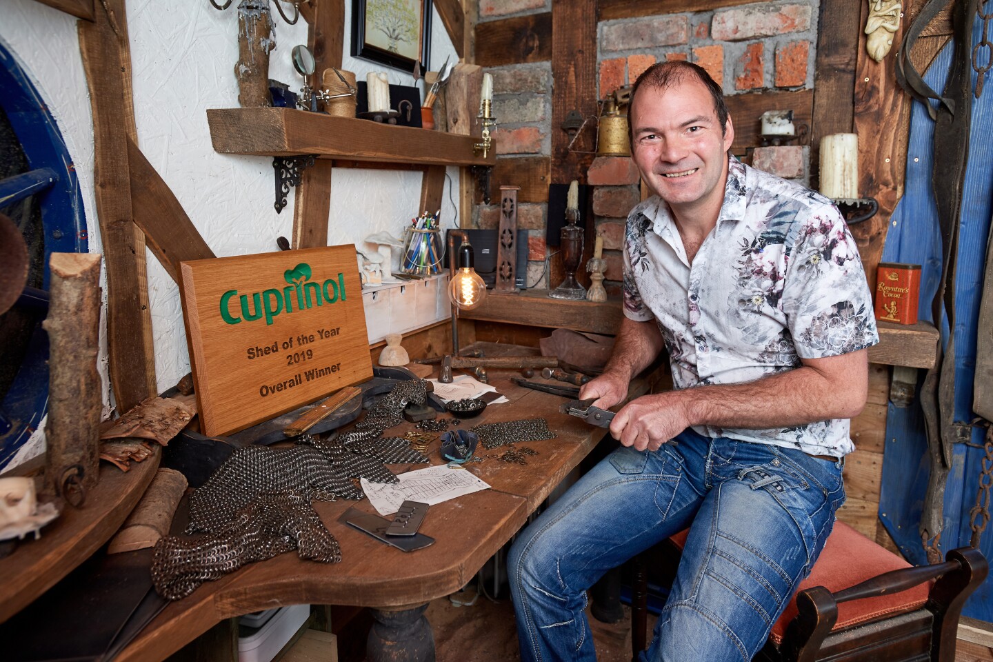 Bux-End is used as a hobby workshop for the making of armor